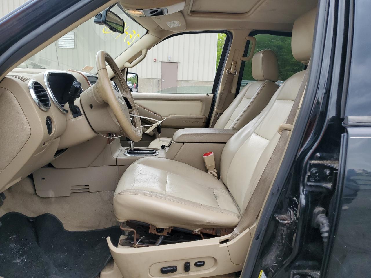 2007 Ford Explorer Eddie Bauer VIN: 1FMEU74E17UA53197 Lot: 56338225