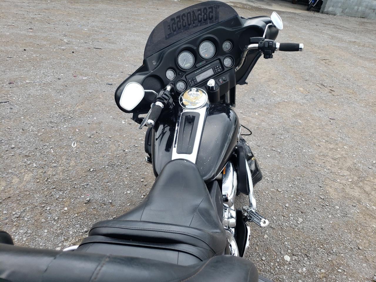 2013 Harley-Davidson Flhtcu Ultra Classic Electra Glide VIN: 1HD1FCM15DB600786 Lot: 58540355