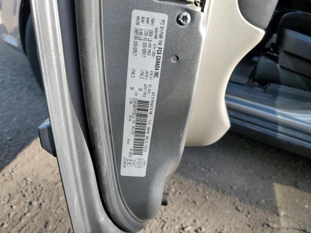 2015 DODGE GRAND CARAVAN SE  