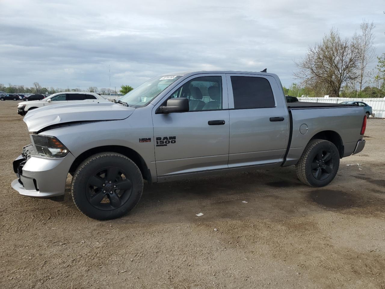 2020 Ram 1500 Classic Tradesman на продаже в London, ON - Front End