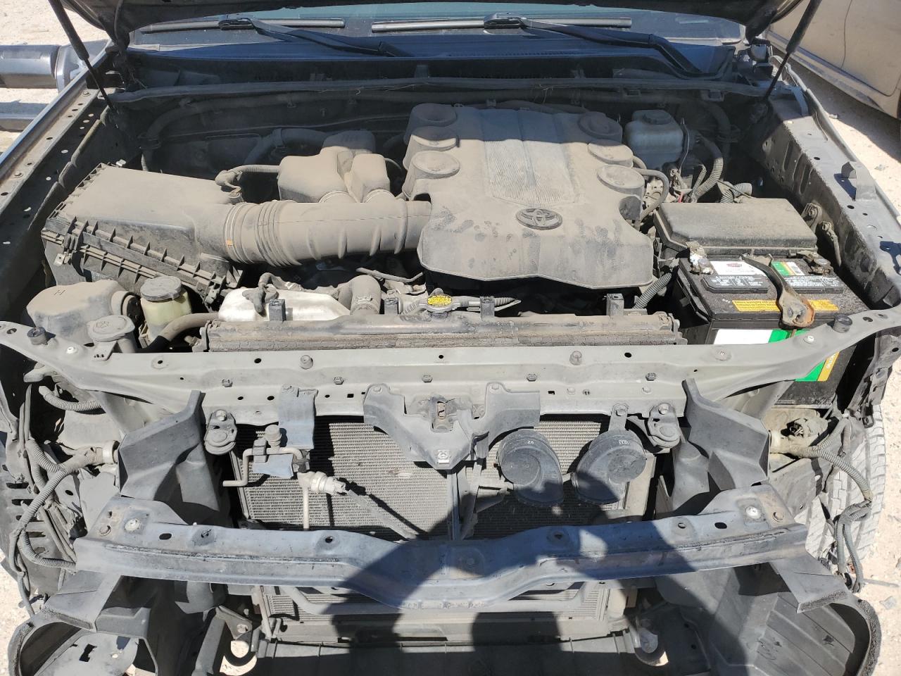 2014 Toyota 4Runner Sr5 VIN: JTEBU5JR3E5172343 Lot: 56673805
