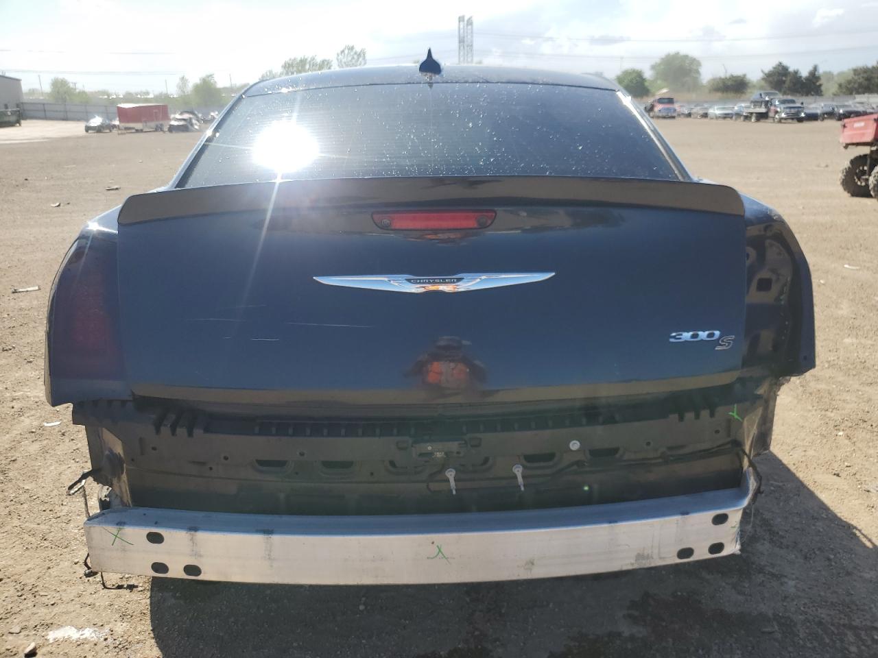 2017 Chrysler 300 S VIN: 2C3CCABG7HH553826 Lot: 57504255