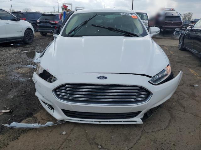  FORD FUSION 2016 Белы