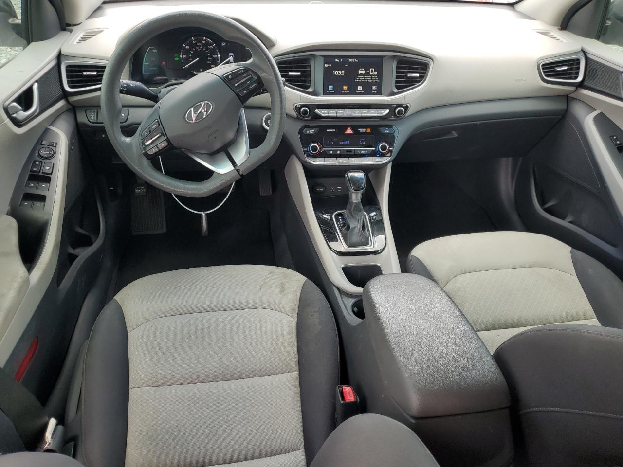 2017 Hyundai Ioniq Blue VIN: KMHC65LC5HU047944 Lot: 55508195
