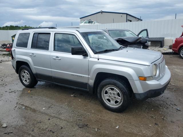  JEEP PATRIOT 2012 Srebrny
