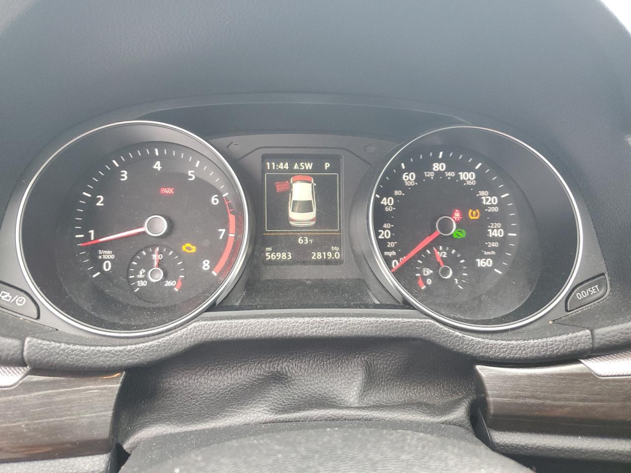 2018 Volkswagen Passat Se VIN: 1VWBA7A35JC043592 Lot: 56472015