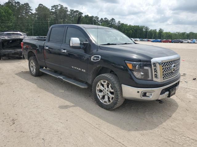  NISSAN TITAN 2017 Black