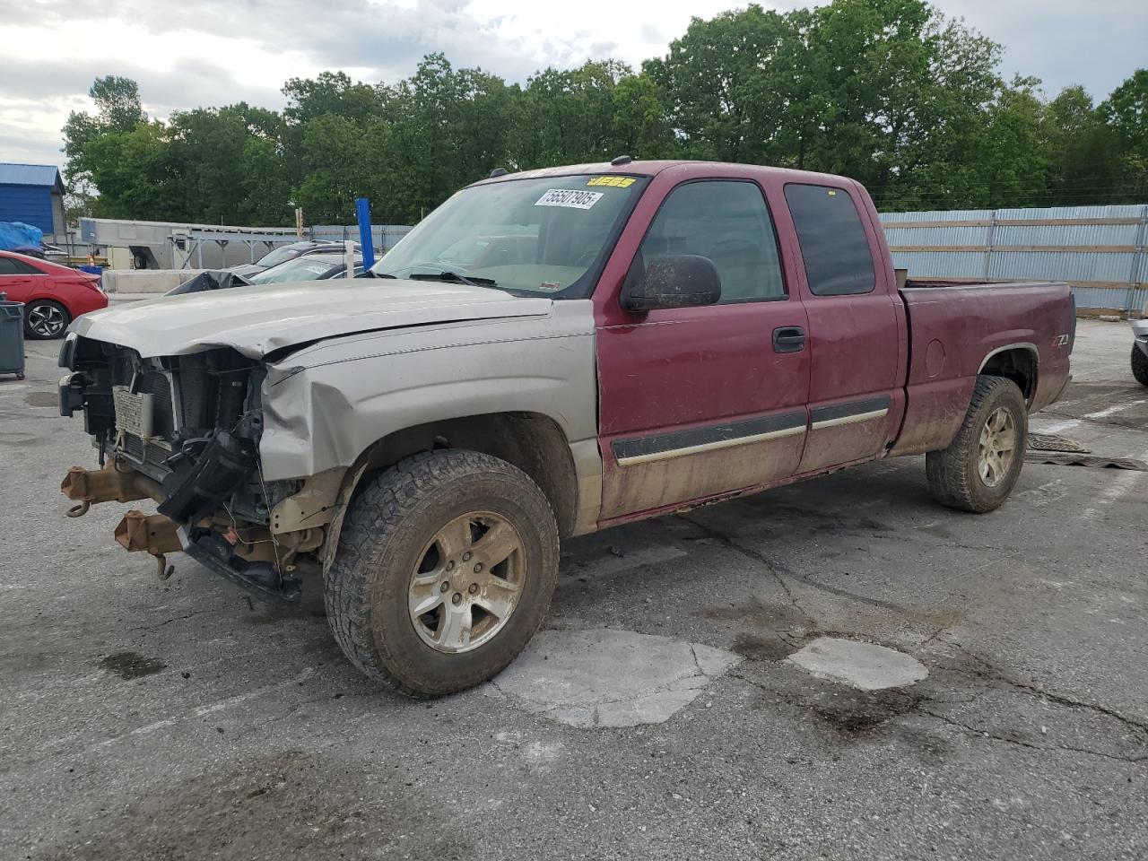 2004 Chevrolet Silverado K1500 for Sale in Rogersville, MO - Front End