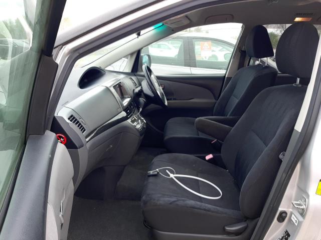 2010 TOYOTA ESTIMA
