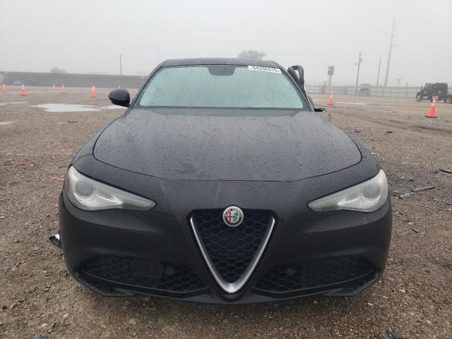  ALFA ROMEO GIULIA 2017 Czarny