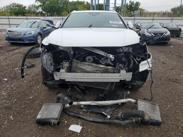  AUDI Q8 2021 Белый