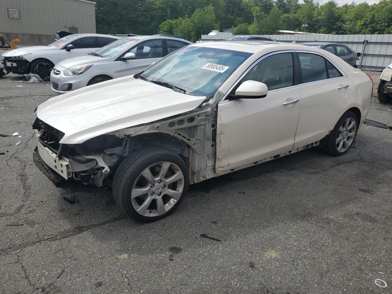 2014 Cadillac Ats продається в Exeter, RI - Front End