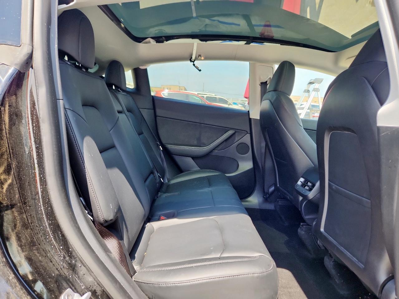 2022 Tesla Model Y VIN: 7SAYGDEE9NA002767 Lot: 58671105