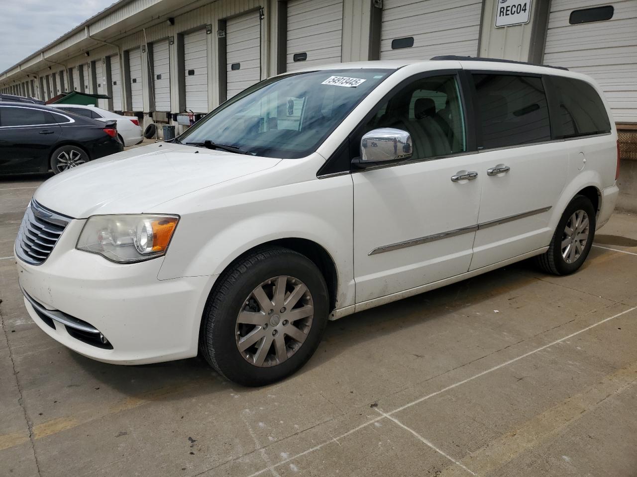 2012 Chrysler Town & Country Touring L zu verkaufen in Louisville, KY - Hail