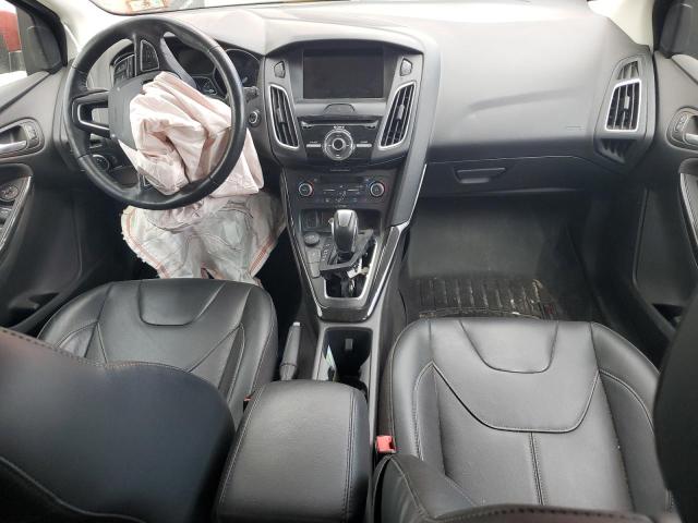  FORD FOCUS 2018 Красный