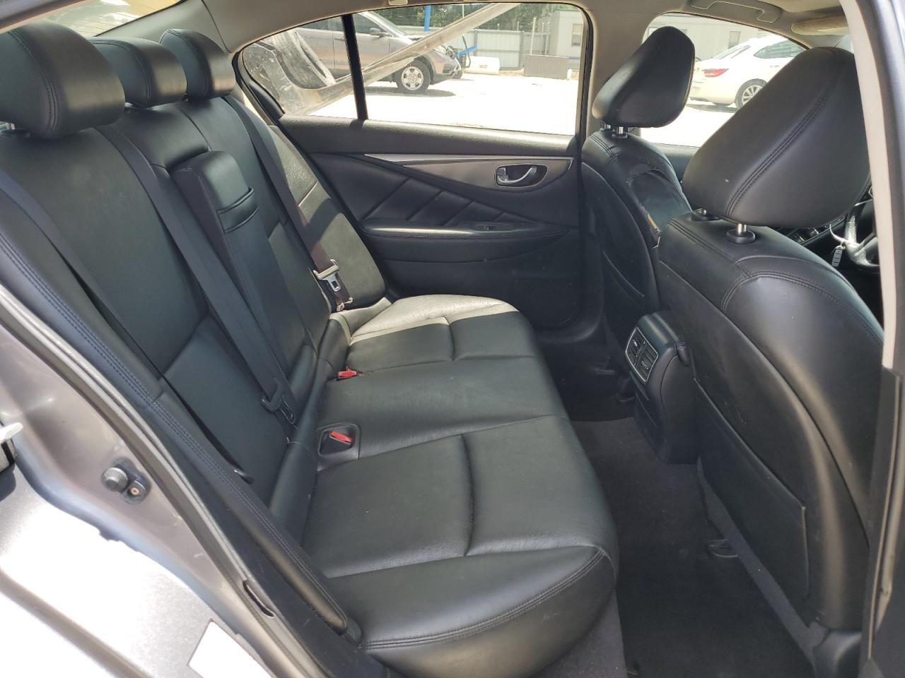 2014 Infiniti Q50 Base VIN: JN1BV7AP4EM678784 Lot: 56641775
