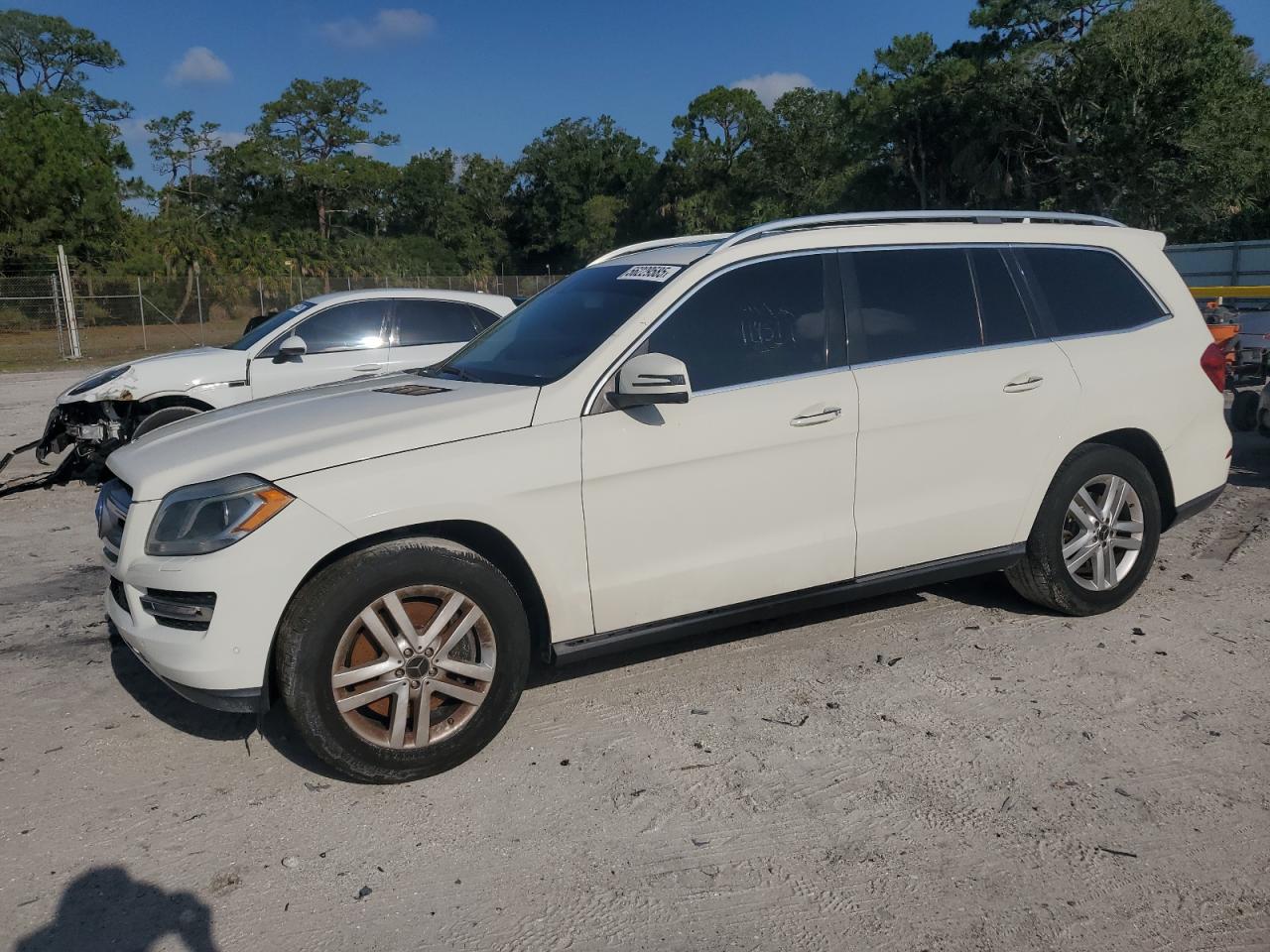2013 Mercedes-Benz Gl 450 4Matic for Sale in Fort Pierce, FL - Hail