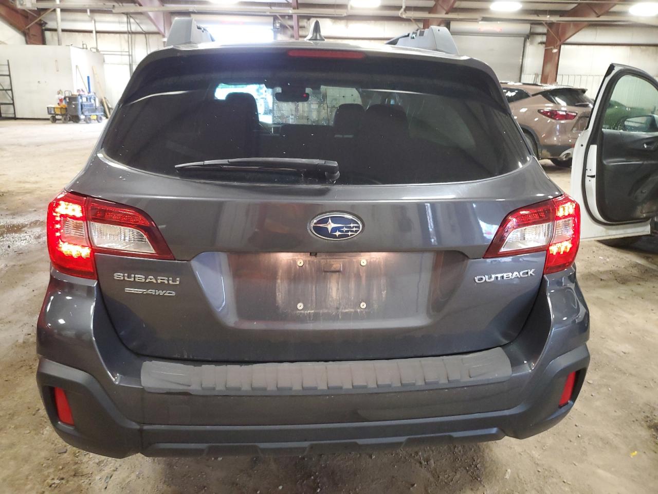 2018 Subaru Outback 2.5I Premium VIN: 4S4BSAFC2J3216678 Lot: 56814175