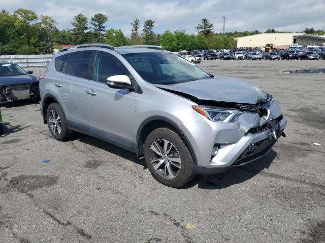  TOYOTA RAV4 2018 Серебристый