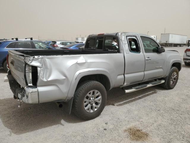  TOYOTA TACOMA 2018 Сріблястий