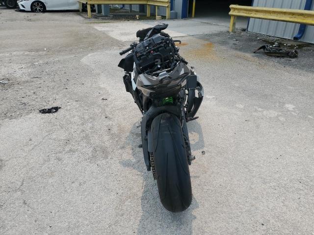  KAWASAKI NINJA ZX1K 2018 Два тона