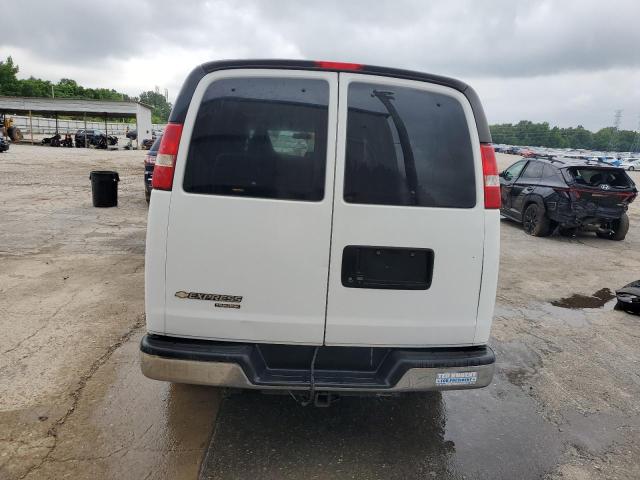  CHEVROLET EXPRESS 2016 Белы