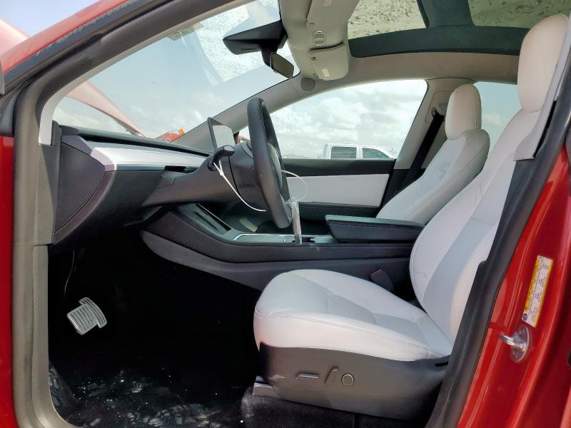  TESLA MODEL Y 2022 Czerwony