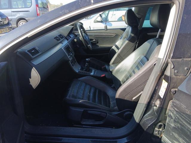 2011 VOLKSWAGEN PASSAT GT