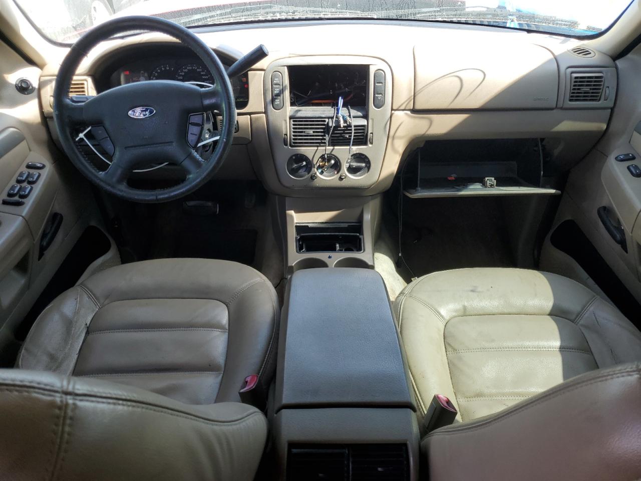 2004 Ford Explorer Xlt VIN: 1FMZU73K24UB07921 Lot: 55322585