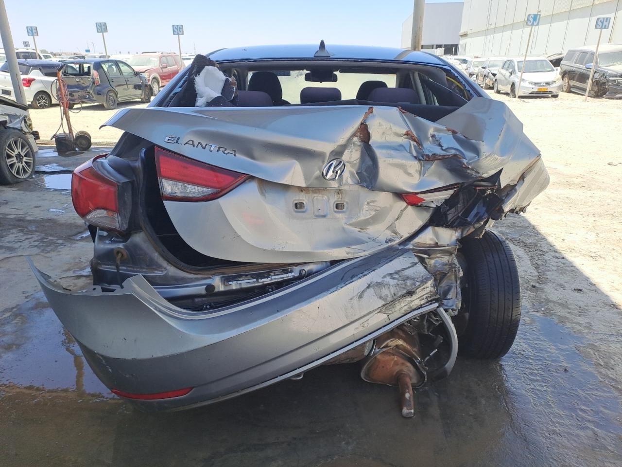 KMHDH4AE4GU477010 - 2017 Hyundai elantra - #55889745