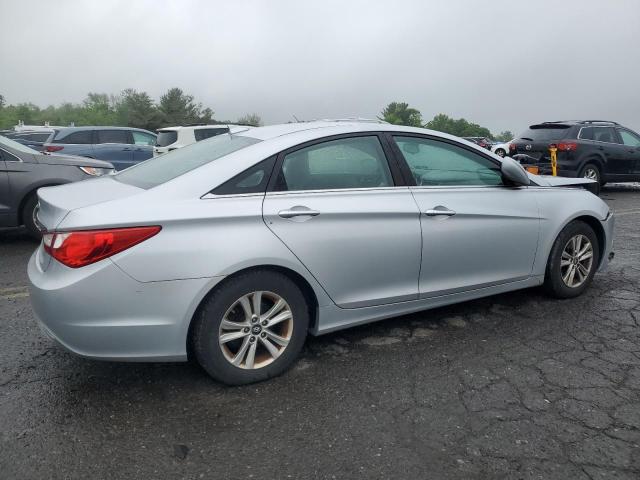  HYUNDAI SONATA 2013 Серебристый