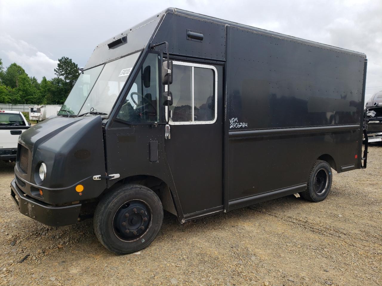 2009 Freightliner Chassis M Line Walk-In Van за продажба в Chatham, VA - Normal Wear