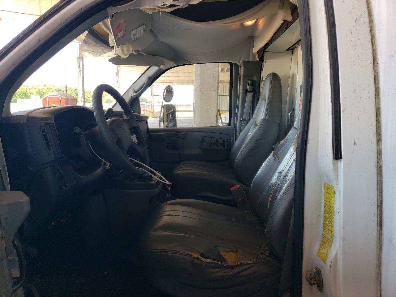 2005 Chevrolet Express G3500 VIN: 1GBJG31U551201286 Lot: 55933315