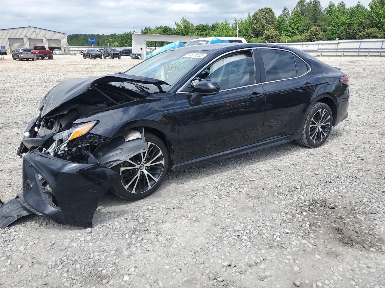 2019 Toyota Camry L for Sale in Memphis, TN - Front End
