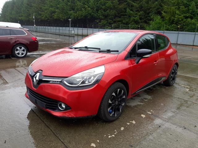 RENAULT CLIO D-QUE 2014
