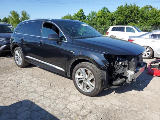  AUDI Q7 2021 Черный