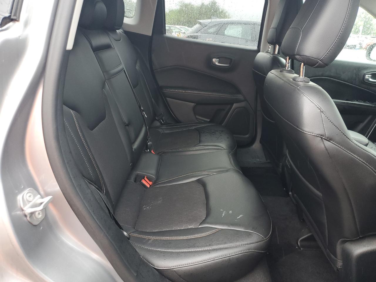 2018 Jeep Compass Latitude VIN: 3C4NJDBB9JT180222 Lot: 56979395