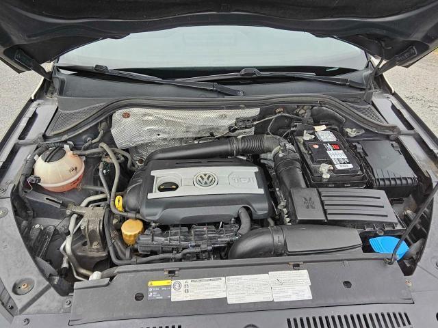Паркетники VOLKSWAGEN TIGUAN 2016 Золотой