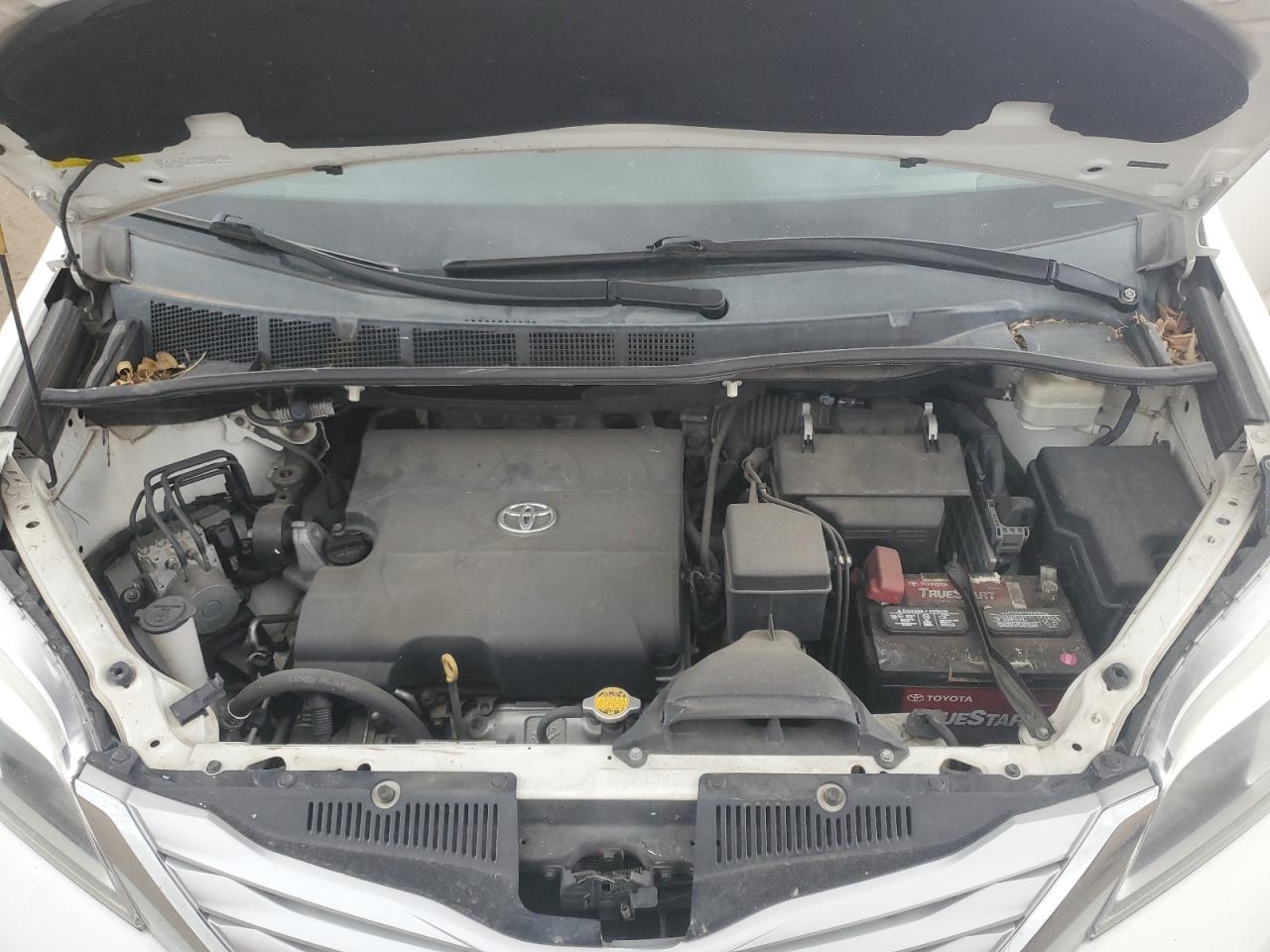 2015 Toyota Sienna Xle VIN: 5TDDK3DC4FS116874 Lot: 57240675
