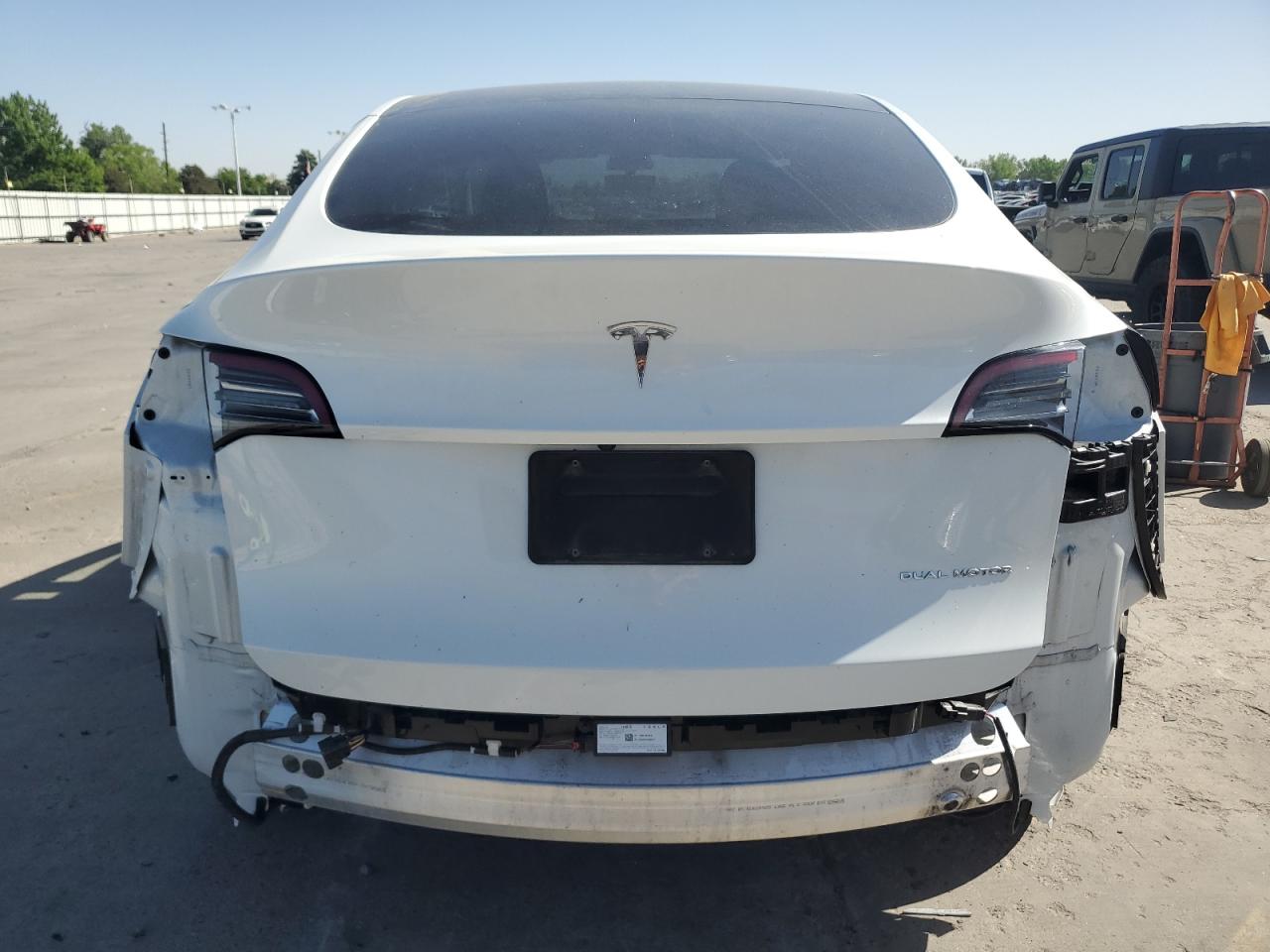 2023 Tesla Model Y VIN: 7SAYGDEE4PF610363 Lot: 56742875