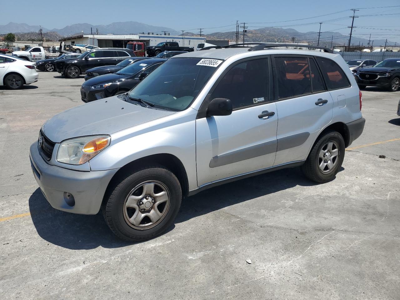 2004 Toyota Rav4 продається в Sun Valley, CA - Rear End