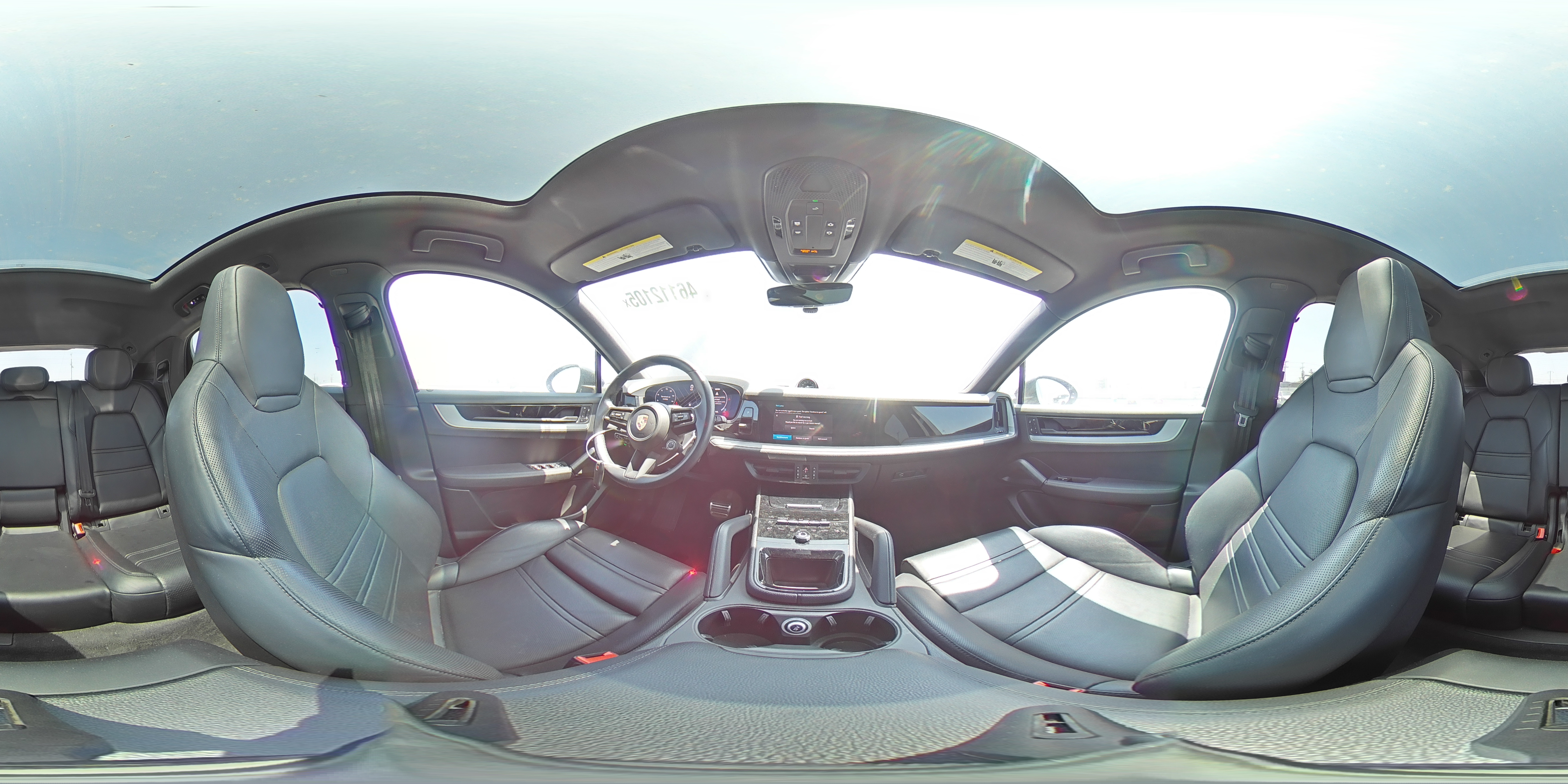 2024 Porsche Cayenne - Image 15