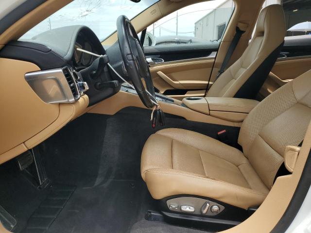 PORSCHE PANAMERA 2016 White