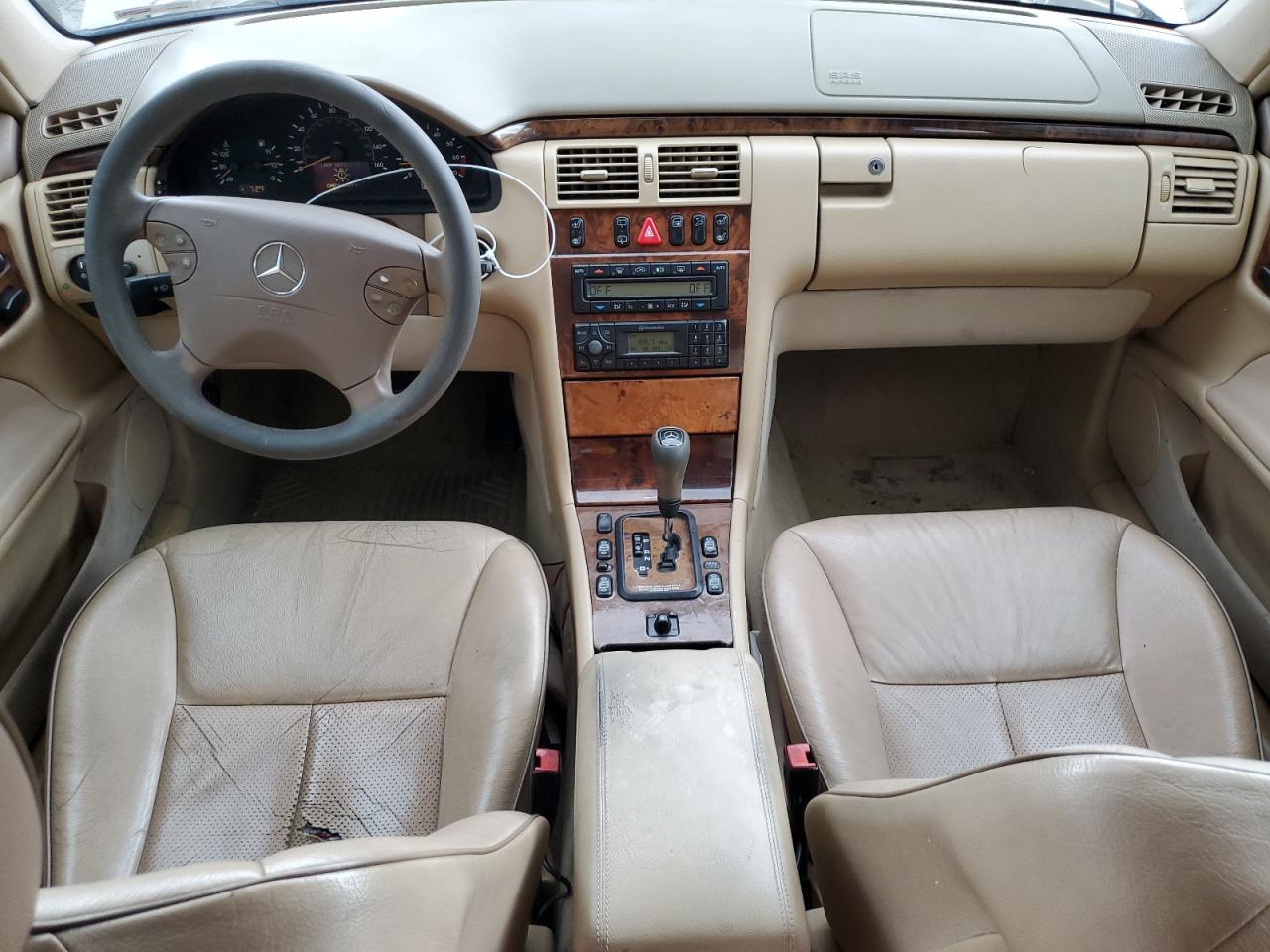 2000 Mercedes-Benz E 320 4Matic VIN: WDBJH82J7YX041308 Lot: 57143515