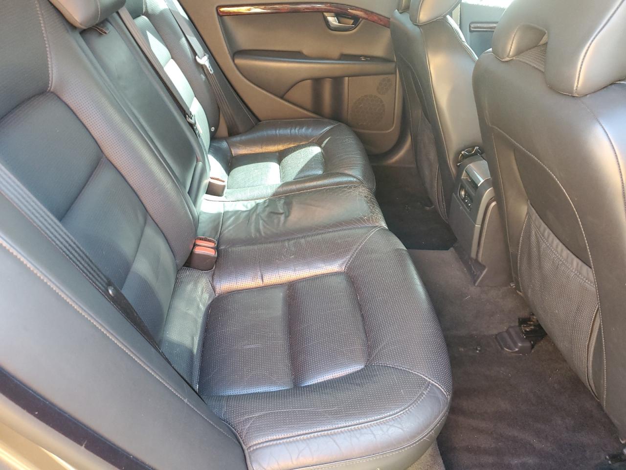2008 Volvo S80 V8 VIN: YV1AH852581061611 Lot: 56229985