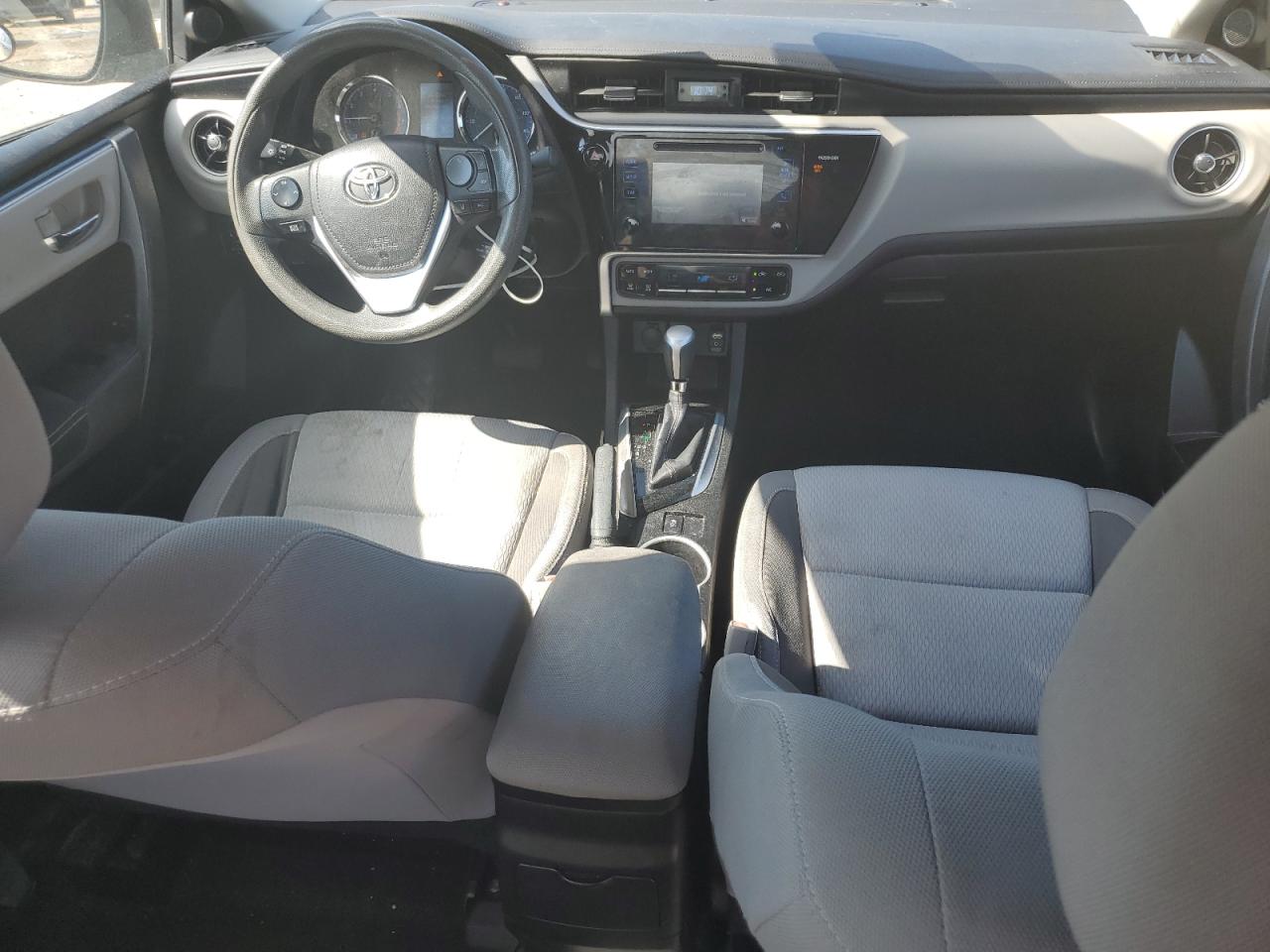 2017 Toyota Corolla L VIN: 5YFBURHE8HP652030 Lot: 56670055