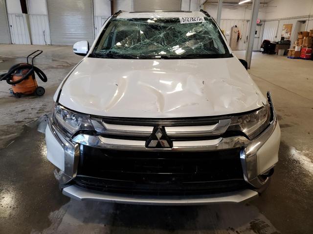  MITSUBISHI OUTLANDER 2017 Білий