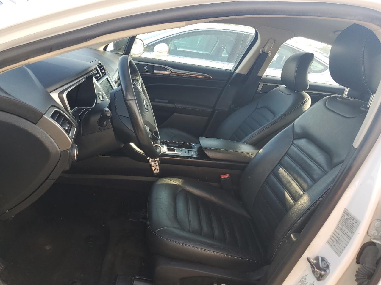 2018 Ford Fusion Se Hybrid VIN: 3FA6P0LUXJR172015 Lot: 55084375