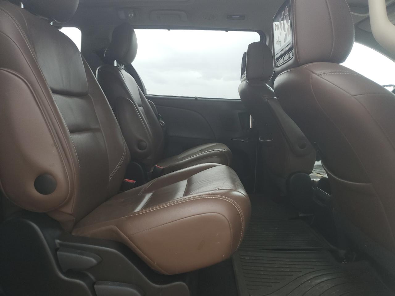 2015 Toyota Sienna Xle VIN: 5TDDK3DC4FS116874 Lot: 57240675