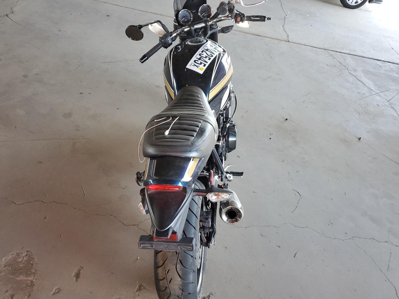 2022 Kawasaki Zr900 R VIN: JKAZR2C1XNA062126 Lot: 57142545